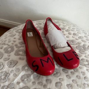 Women's shoes